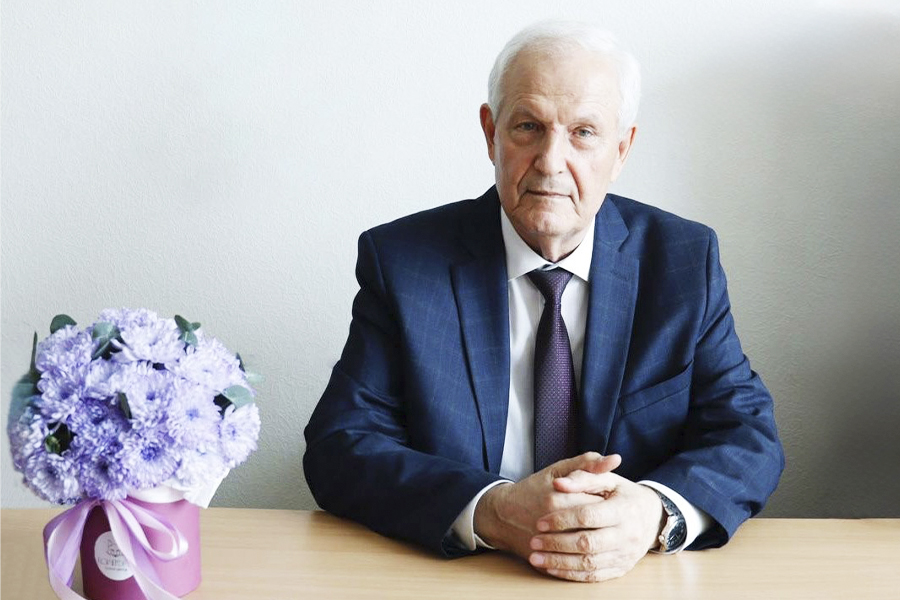 #ЛицаОмГТУ: о профессоре кафедры «Инженерная геометрия и САПР» Константине Панчуке #ЛицаОмГТУ: о профессоре кафедры «Инженерная геометрия и САПР» Константине Панчуке