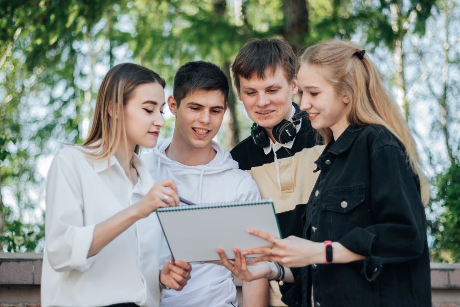 Почему олимпиадники поступают в Омский политех? Почему олимпиадники поступают в Омский политех?