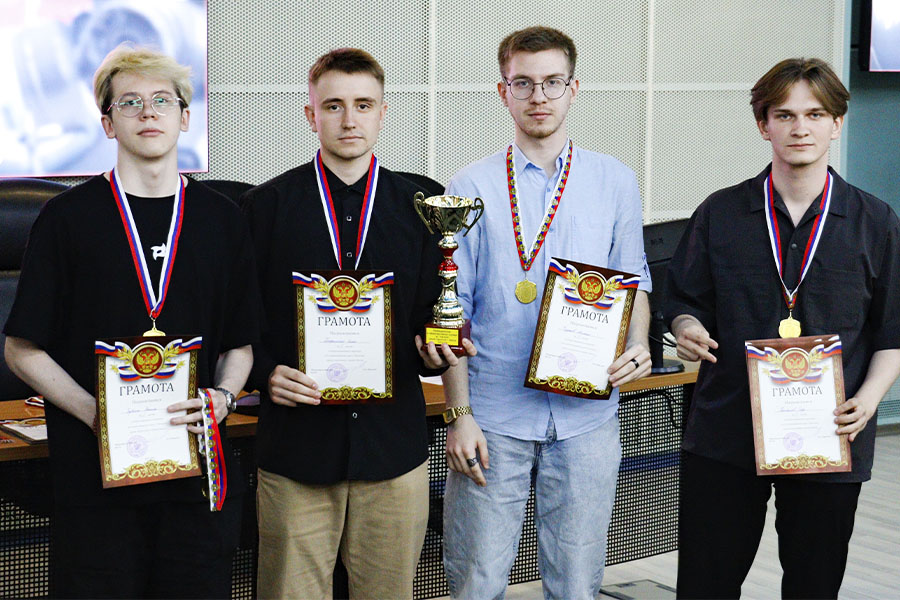 Политехники стали победителями турнира по киберспорту Политехники стали победителями турнира по киберспорту